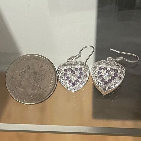 The Dangling Puff Heart earrings in 925 and cubic zirconia - Picture 3 of 7